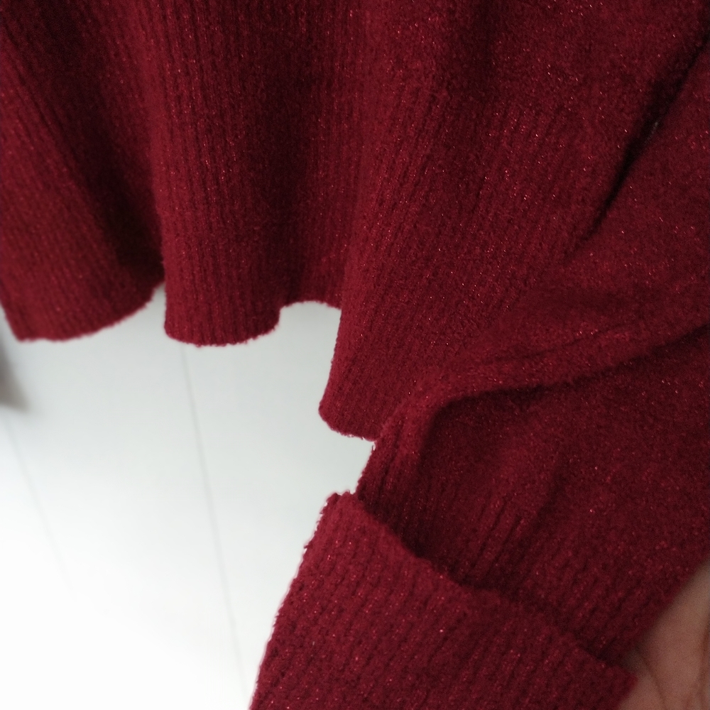 Red Sweater - Picture 4 of 7